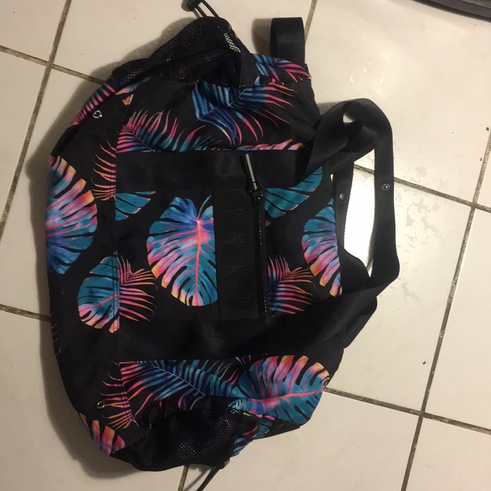 Cute Victoria secret pink duffle bag